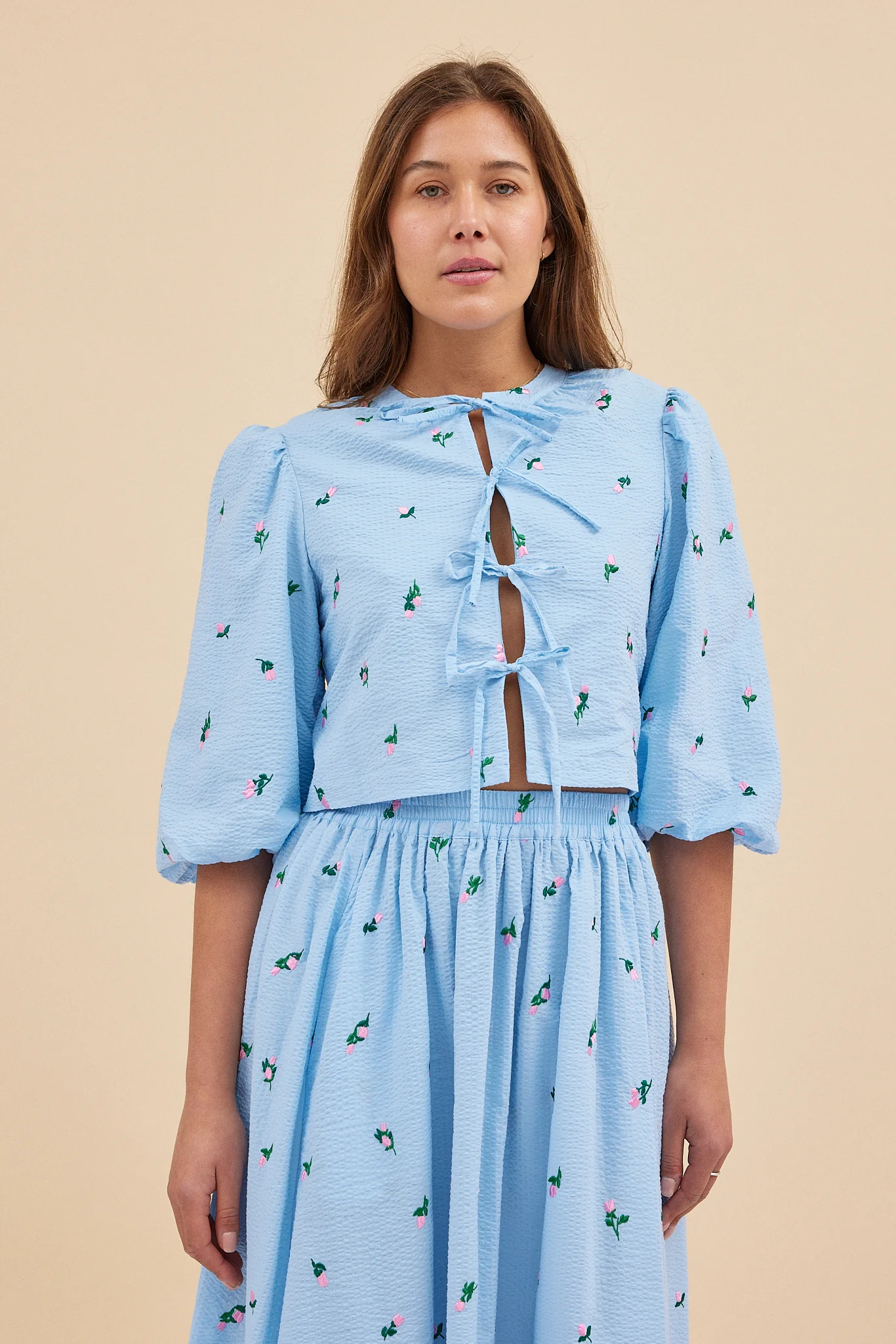 SUKI BLOUSE - BLUE ROSES - Hercitys