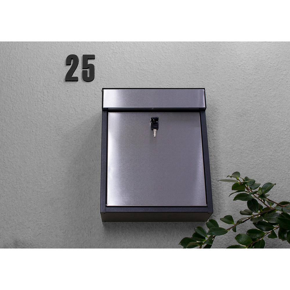 Woodlake Locking Mailbox - Hercitys