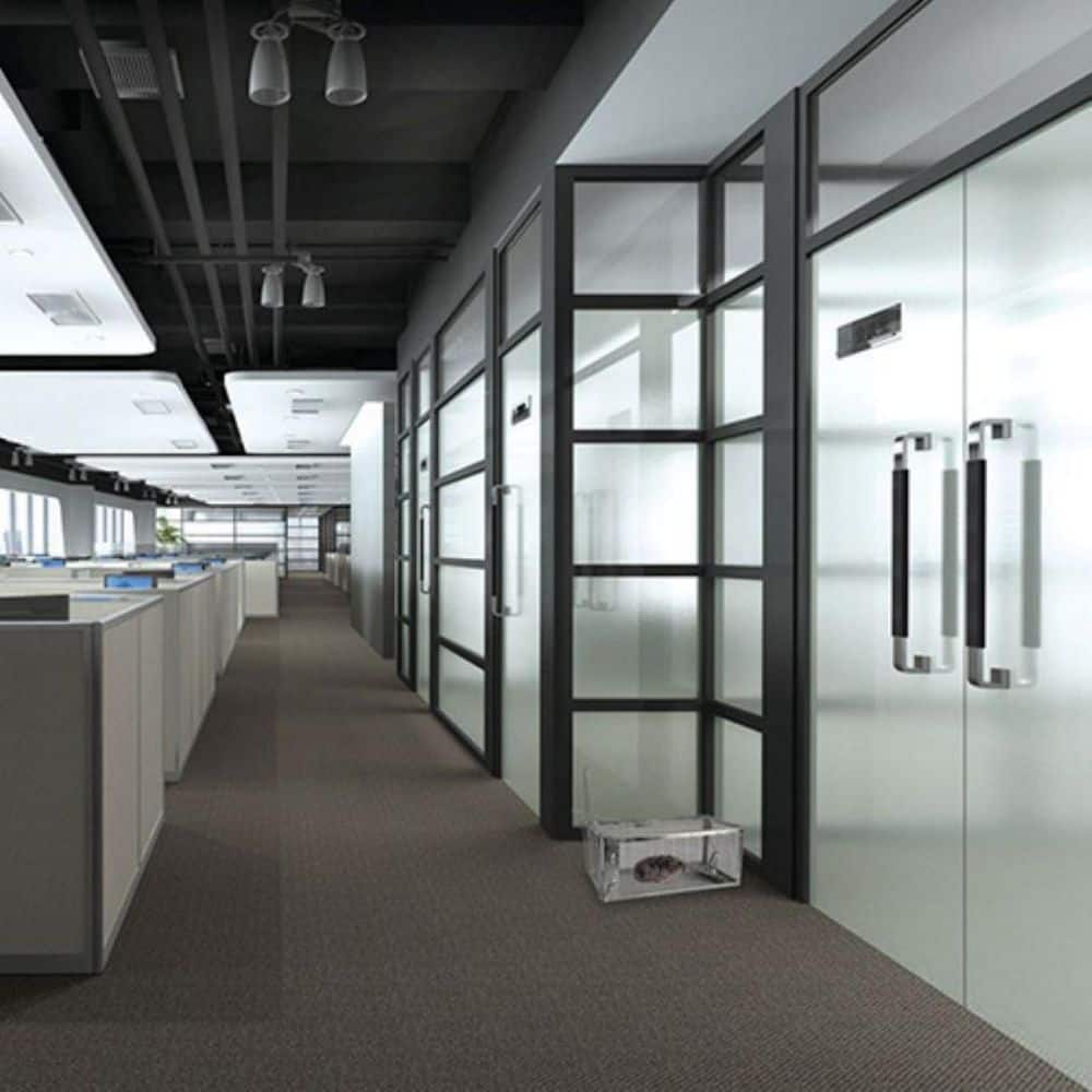 With detachable series. Outdoors. U-shaped rod. A mousetrap. A rat trap. It is 11.42 inches long. Pack of 1 - Hercitys