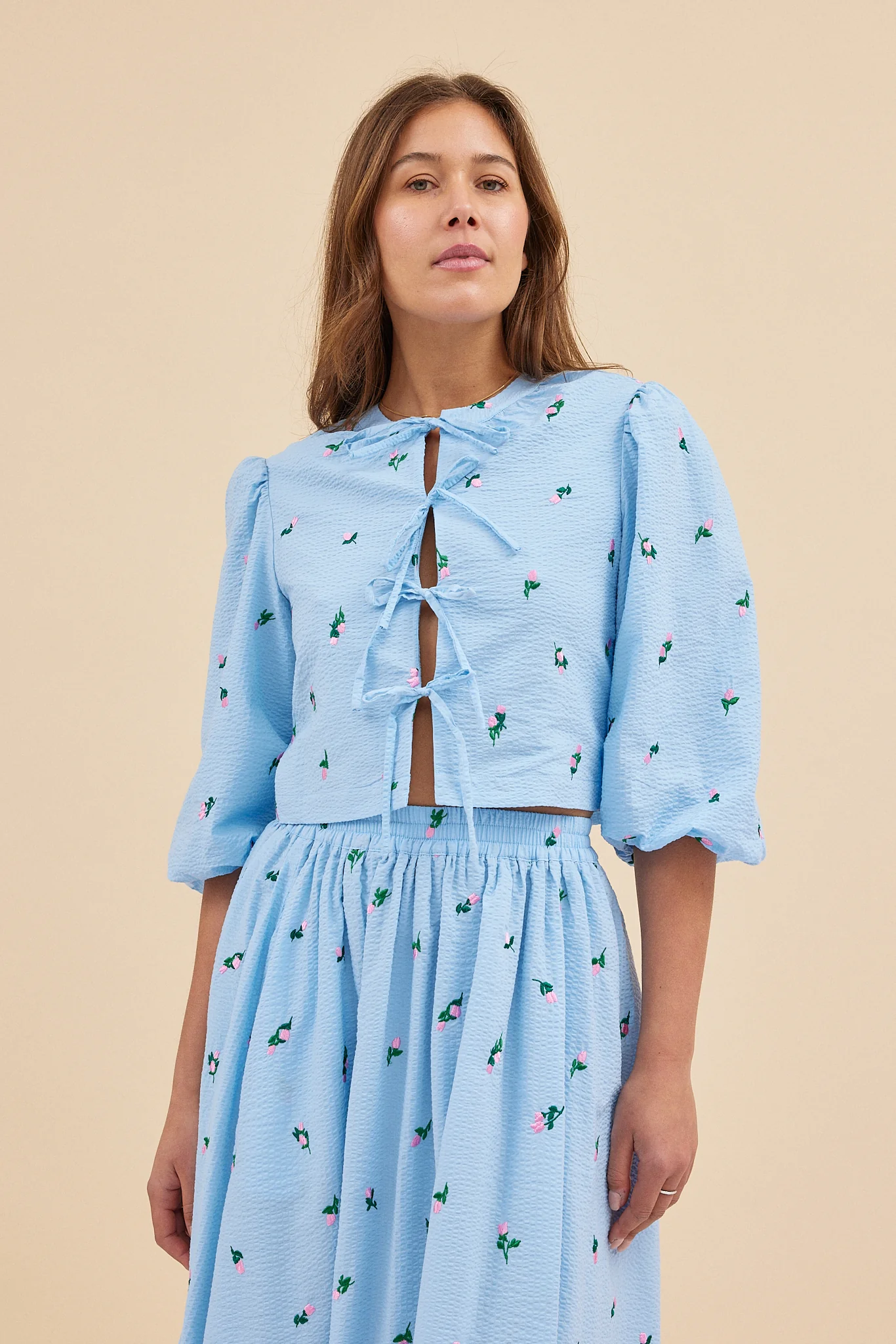 SUKI BLOUSE - BLUE ROSES - Hercitys